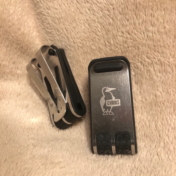 Chums Glasshopper Visor Clip Bundle - Picture 3 of 4